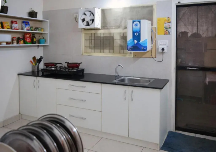 The Hood CoLiving Space & Hostel