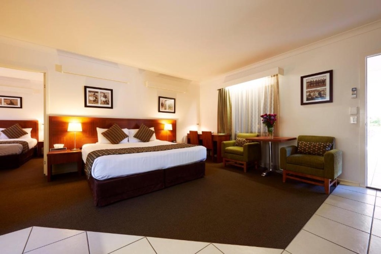 2 Bedrooms Suite
