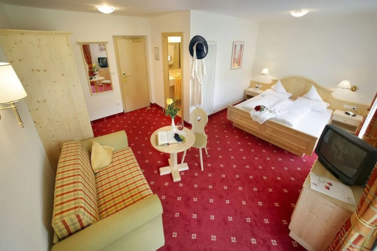 Hotel Tyrol