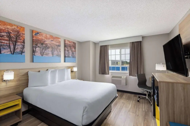 Days Inn Miami