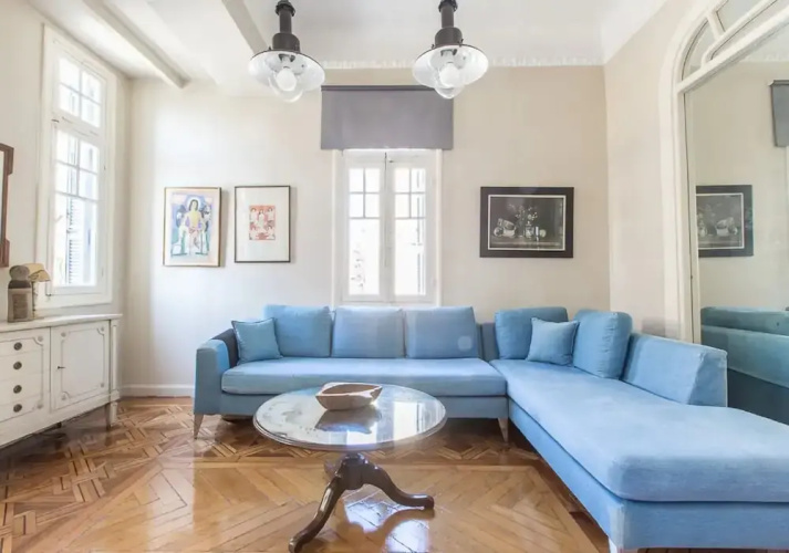 Spacious Apartment in Plaka Athens A3
