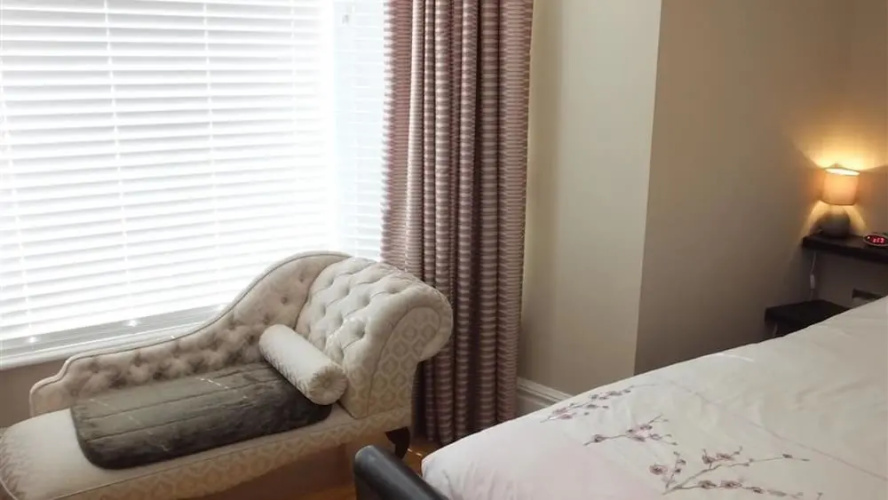 Paragon House 2
