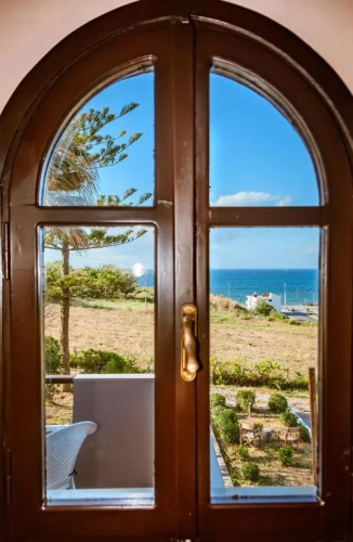 Gregory Village Sea View