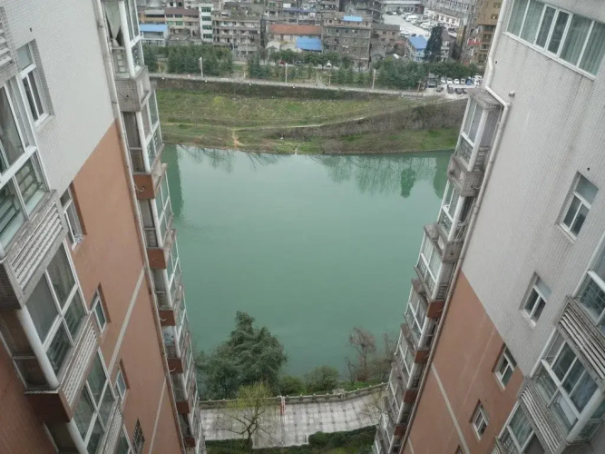 Yiju Hostel