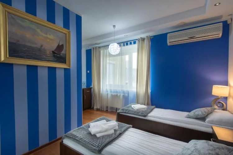 Twin room