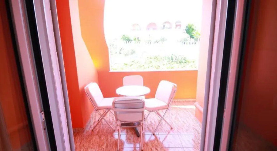 Sweet Home
