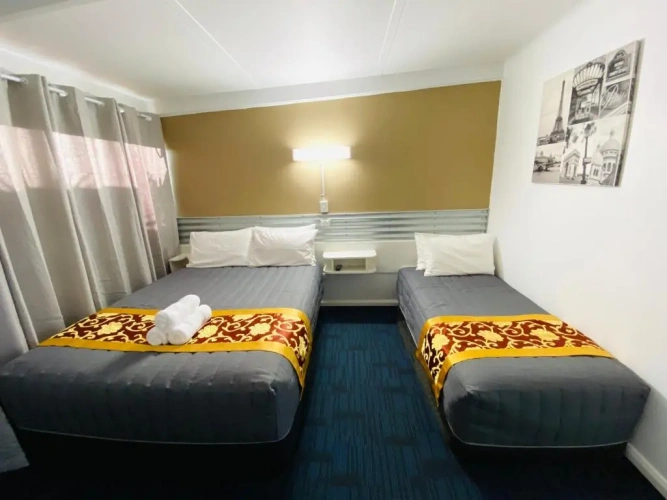 Economy Twin room