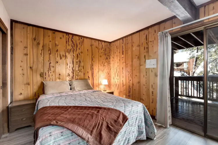 Snowflake Chalet 2 Bedroom Condo