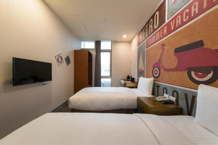 Skyone Hotel