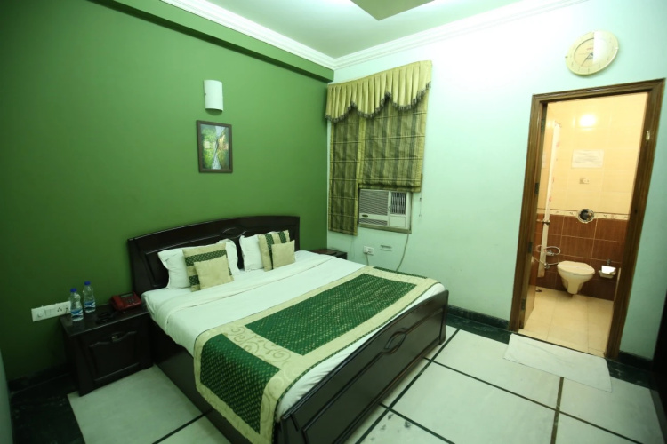 Hotel Singh Sahib