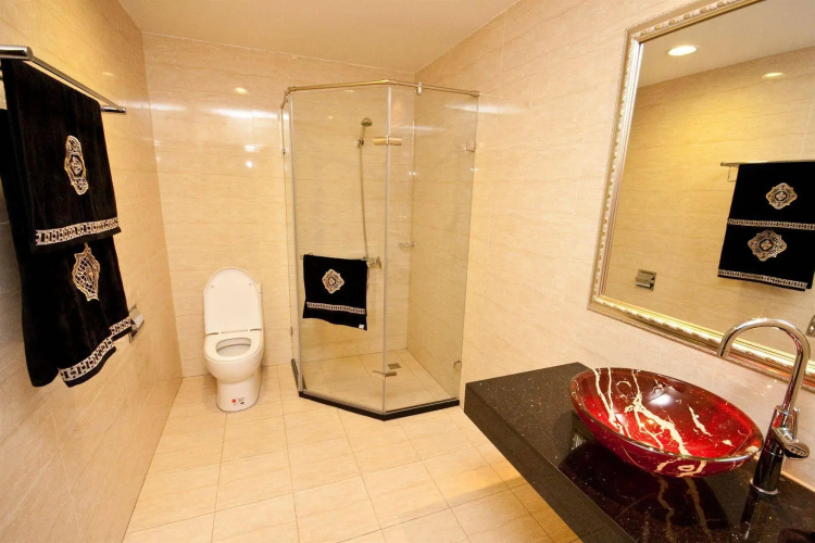 Jun Long Hotel