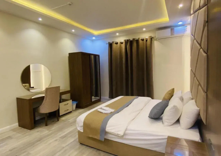 Lourde Furnished units