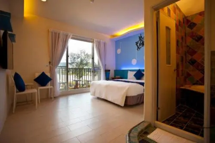 Millennium Inn II