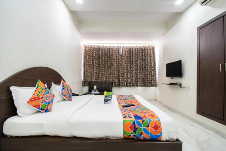 FabHotel Sahara Inn