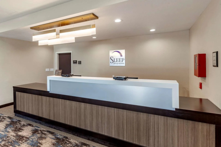 Sleep Inn & Suites Waller