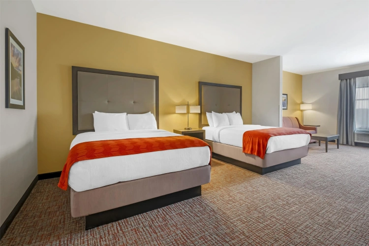 Quadruple Suite