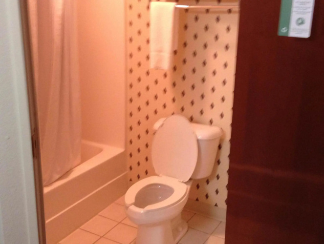Country Hearth Inn & Suites Willard