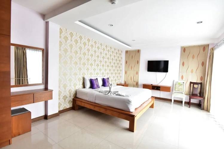 Deluxe room with balcony