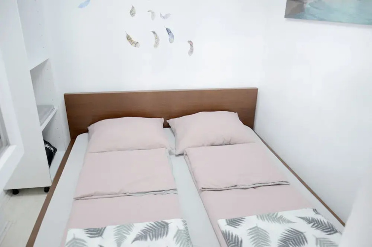 B Apartment