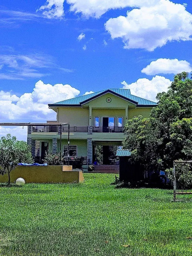 Elenem Resort