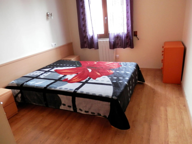 Apartamentos Pantebre 3000