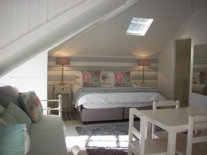 Deluxe Double room with pool view