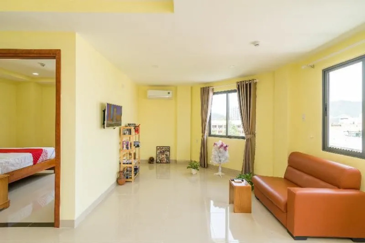 OYO 206 Mission Hotel
