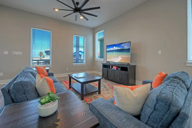La Concha Blvd #31 -
