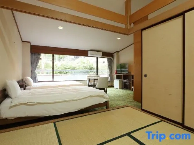 Twin Suite