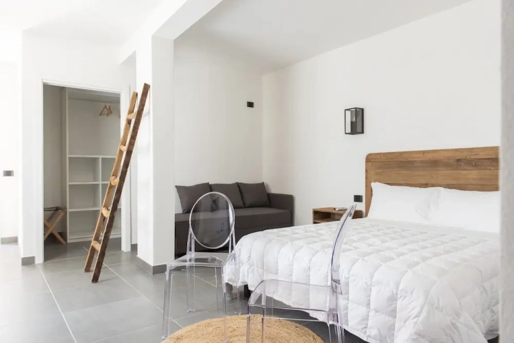 Deluxe Triple room with garden view