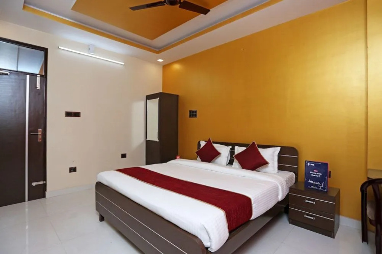 OYO Flagship 199 Gomti Nagar
