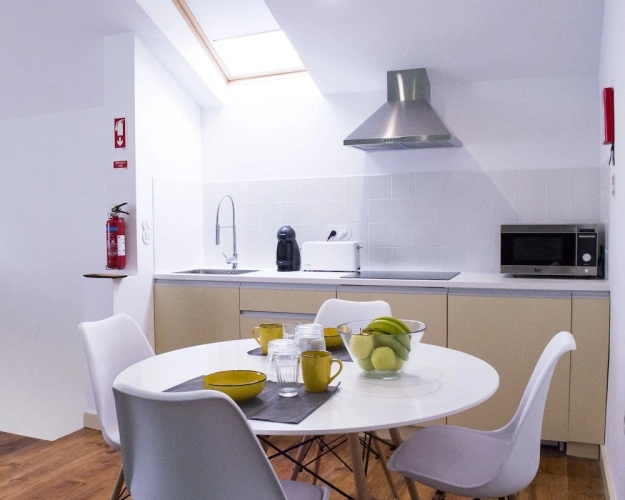 1 Bedroom Apartment