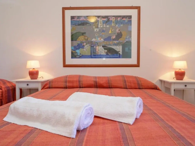 2 Bedrooms Villa