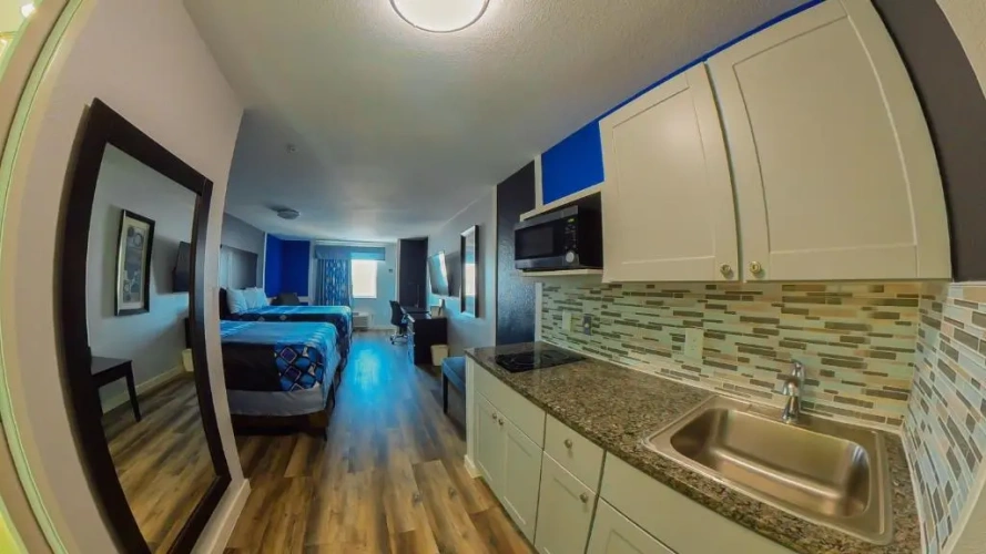 Standard Quadruple room