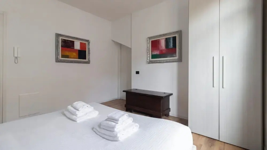 Italianway - Rosmini 11 B