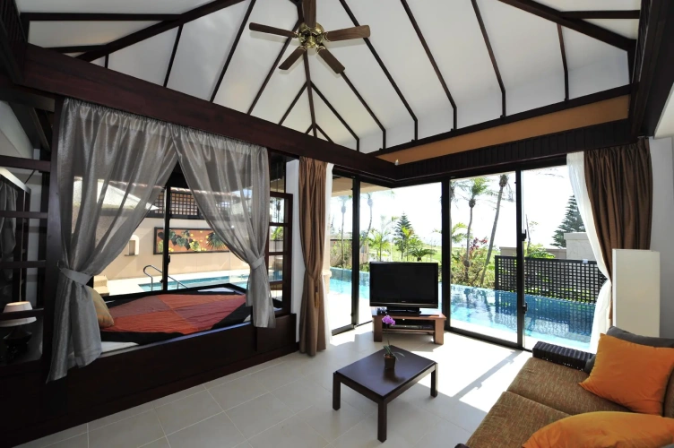 Royal Villa