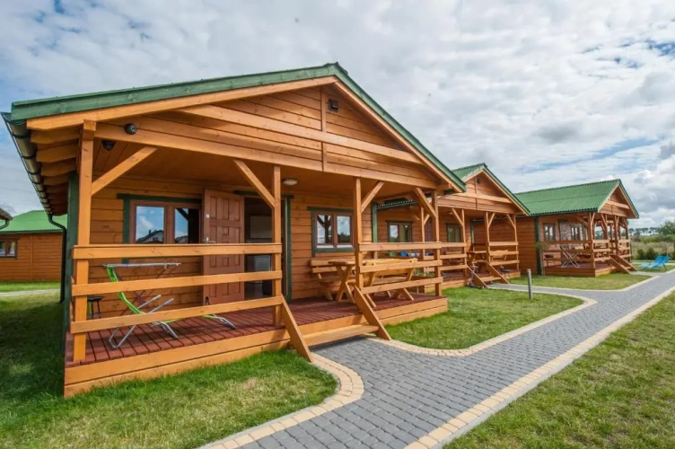 2 Bedrooms Chalet