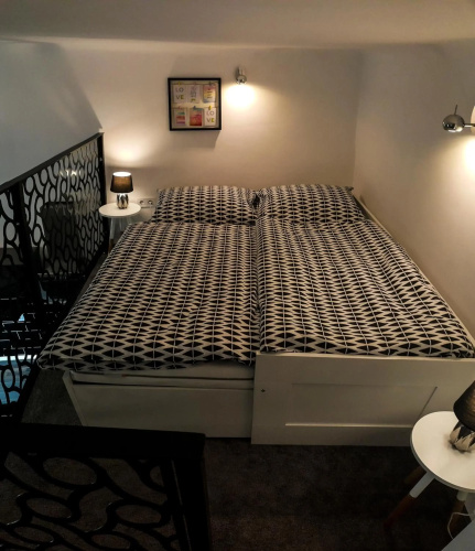 DownTown DeLuxe Apartment
