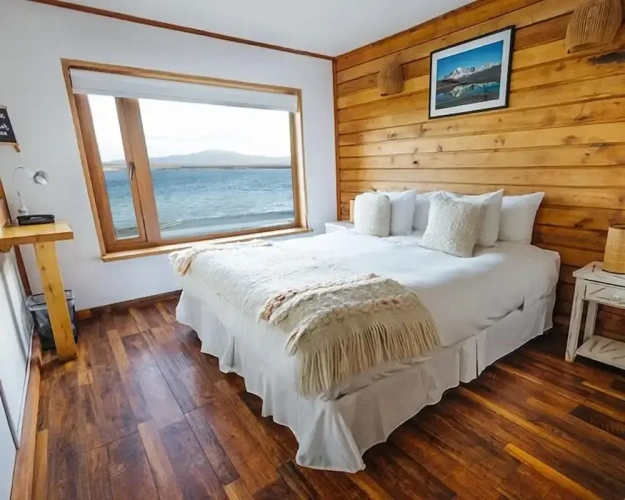 Standard Double room with sea view