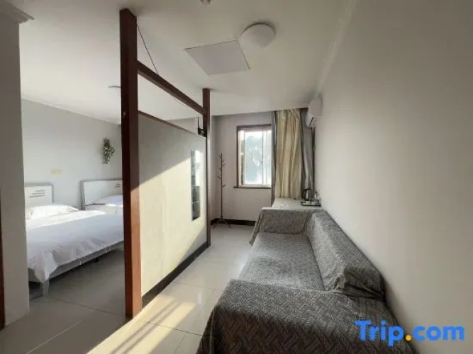 Standard Triple Family room