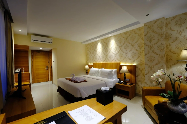 Deluxe Triple room