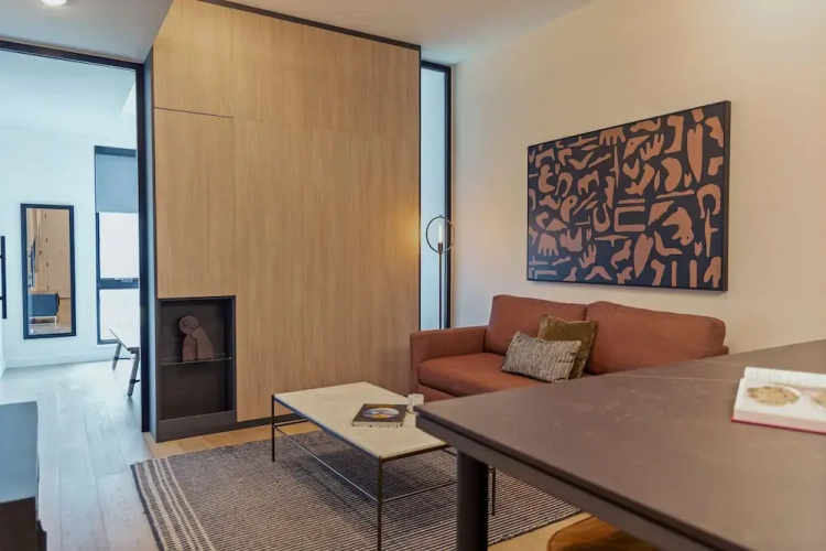 Sosuite One Bed Apt w Rooftop, Gym, Laundry
