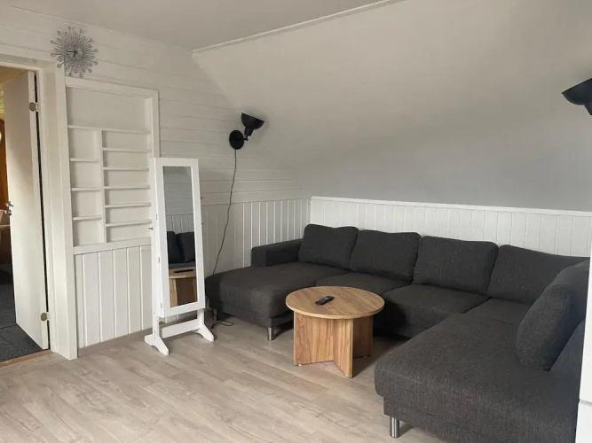 Arctic Skyview Retreat in Tromso - With Parking
