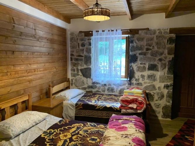 Standard Triple room with balcony