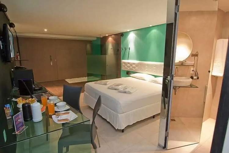 Forum Motel