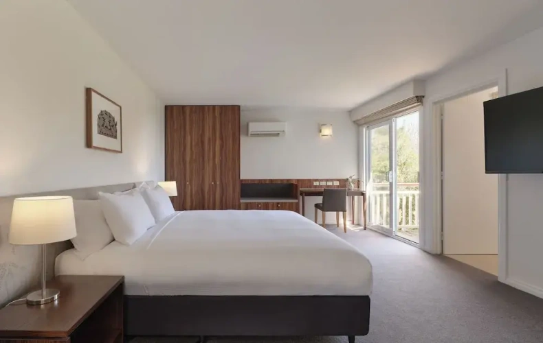 2 Bedrooms Ocean Villa