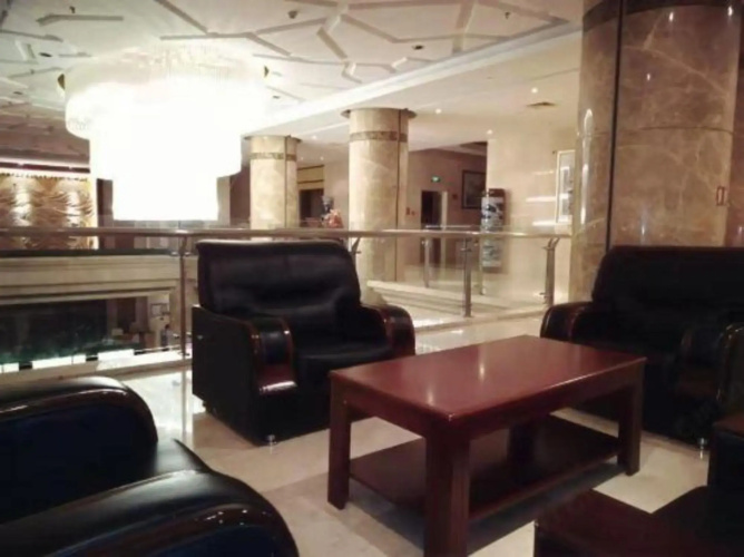 Yuanming Lake Junlan Hotel