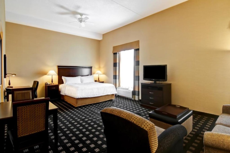Deluxe Double Studio Suite