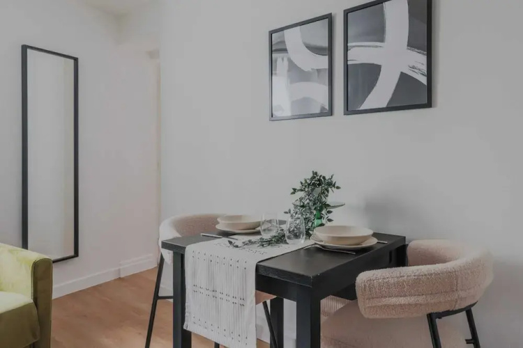 Charming Flat - 1br/4p - Voltaire/nation