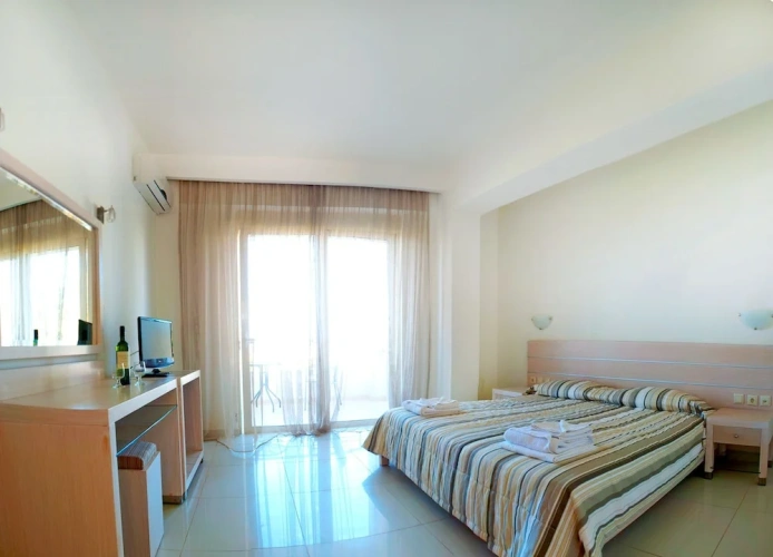1 Bedroom Apartment with balcony